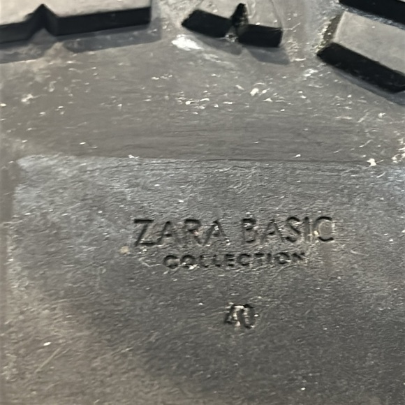 Zara Leather Biker Ankle Boot Black Moto Buckle Chunky Fur Lined Size 9 - Picture 9 of 16